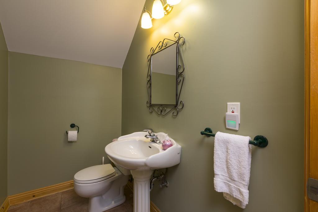 Aux Petits Oiseaux Citqo96751 Hotel Байе-Сен-Пол Екстериор снимка