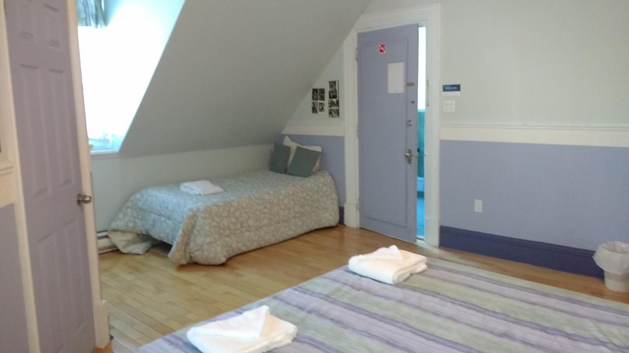 Aux Petits Oiseaux Citqo96751 Hotel Байе-Сен-Пол Екстериор снимка